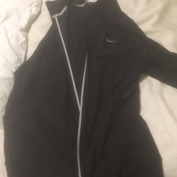 Nike sports jacket - Picture 2 of 2